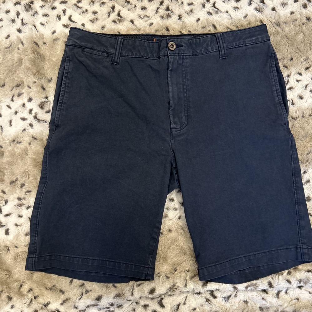 Taylor Vintage Men's Navy Blue shorts size 33 , 10" Inseam (35x10)